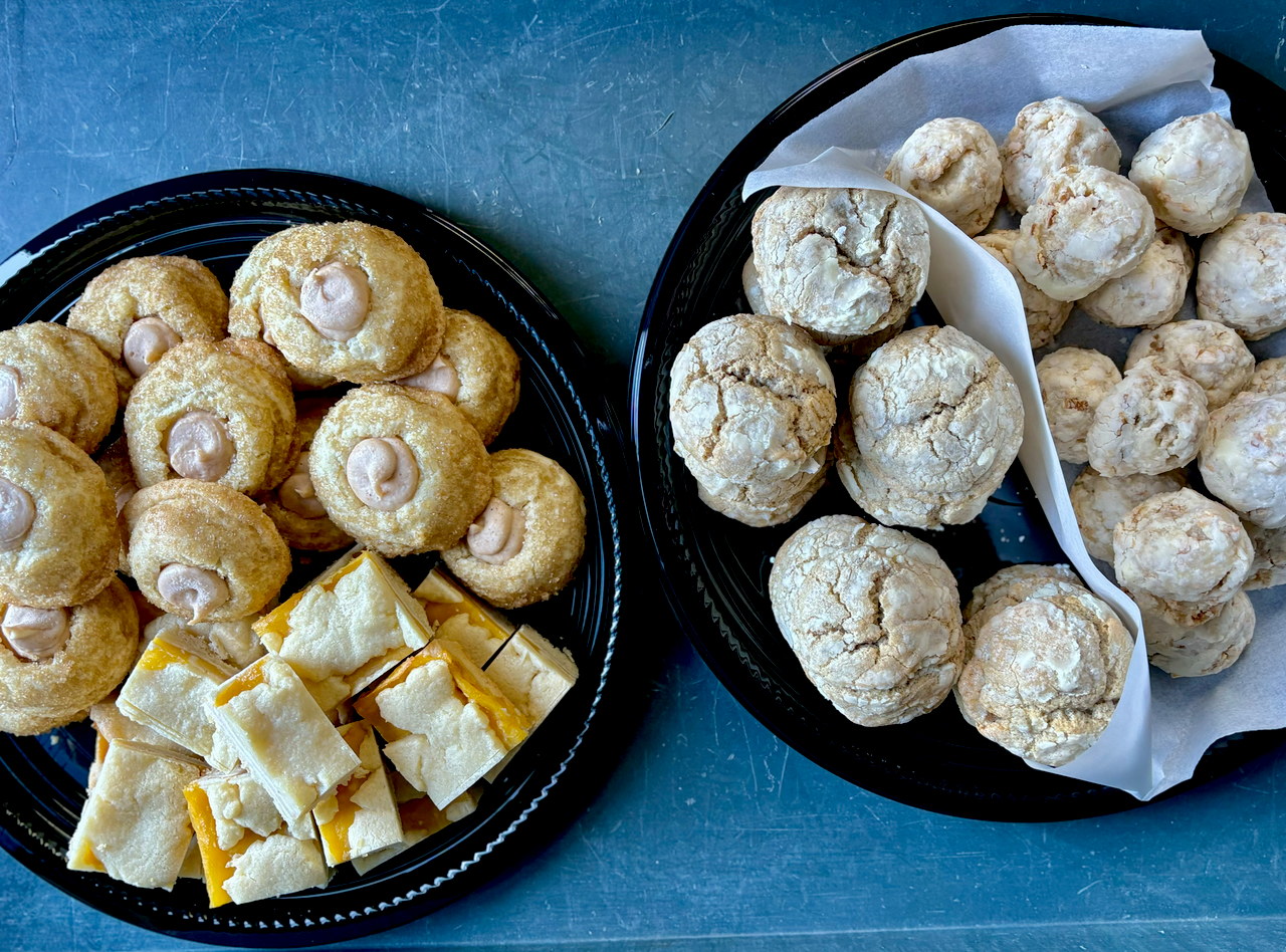 [deprecated] Coconut Peanut Snowball Cookie by Chef Diane Skwiercz