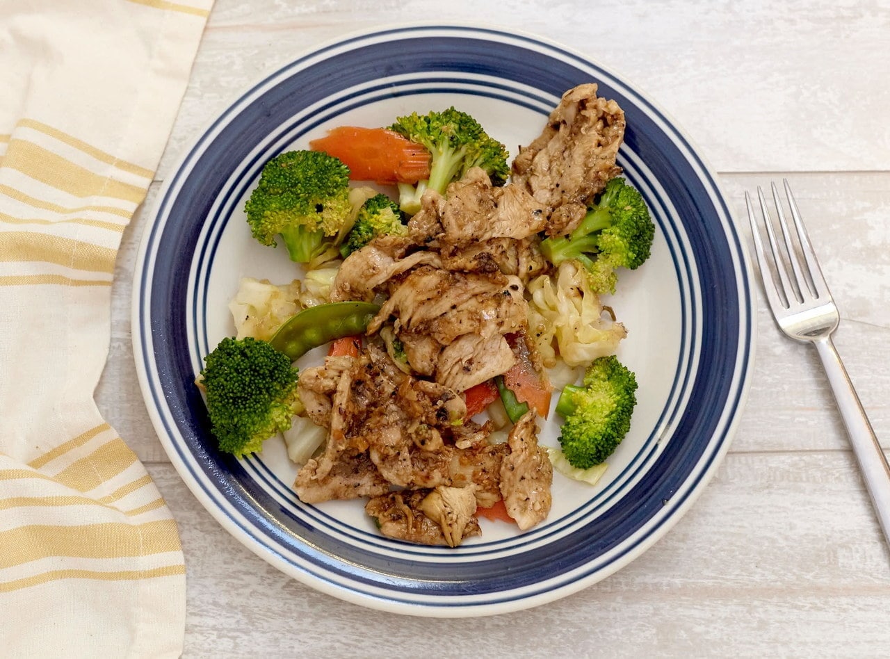 Gluten Free Garlic Chicken by Chef Pik Kookarinrat